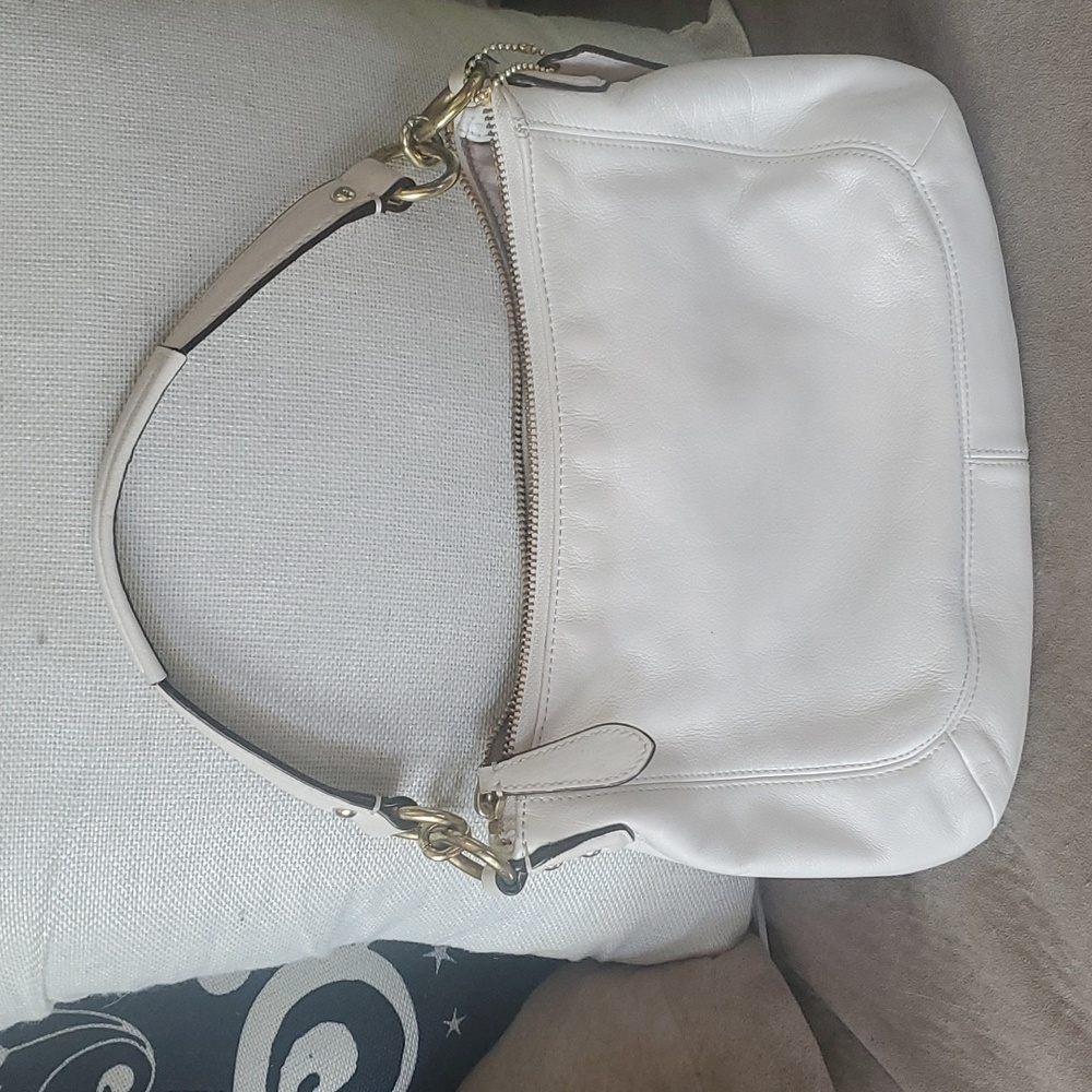 Coach purse - Picture 2 of 8